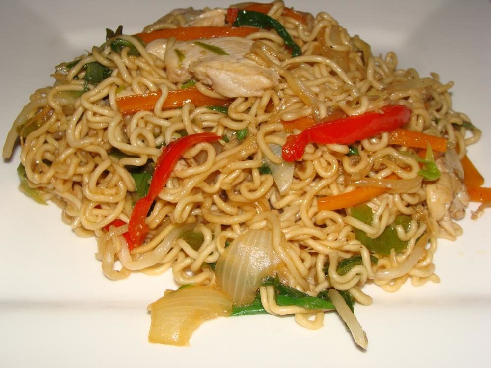 Chicken lo mein 001.jpg