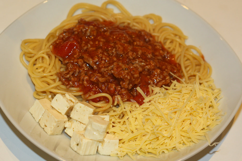 Tellerbild_Spaghetti_Tomatenhacksosse (1 von 1).jpg