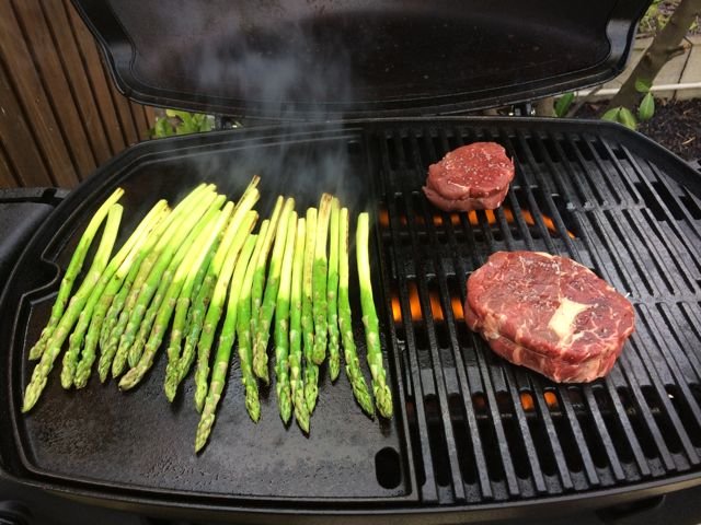 Sonntagsgrillen – 2.jpg