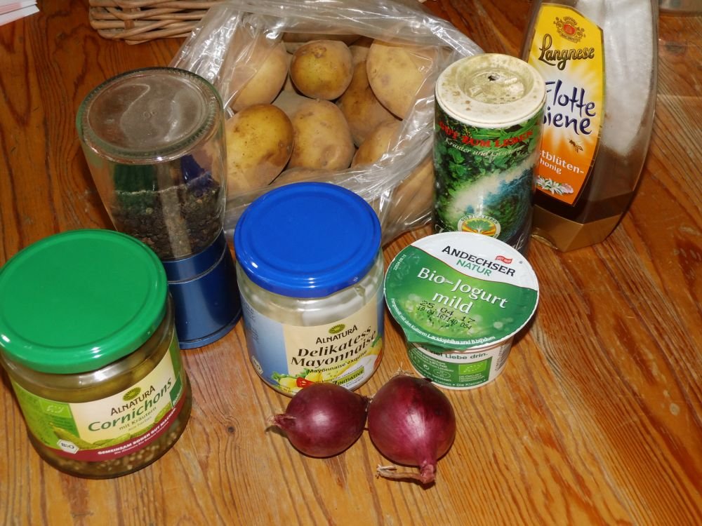 01_Zutaten Kartoffelsalat.jpg