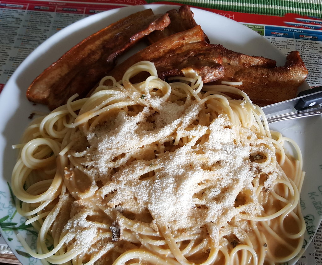 Spaghetti Carbonara (4).jpg