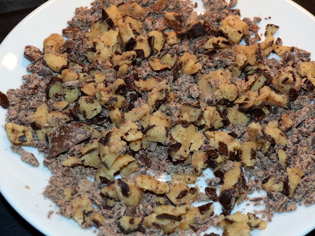 11 Marzipan gehäckselt.jpg