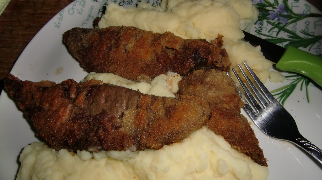 Panierte Rinderleber (2).JPG