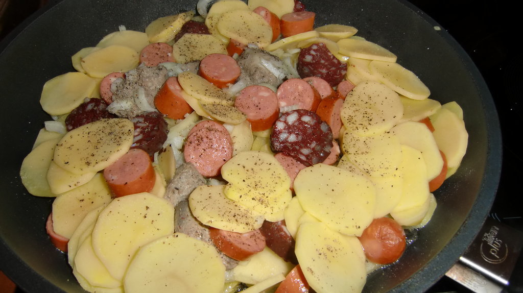 Leber Greibenwurst mit Kartoffel (10).JPG