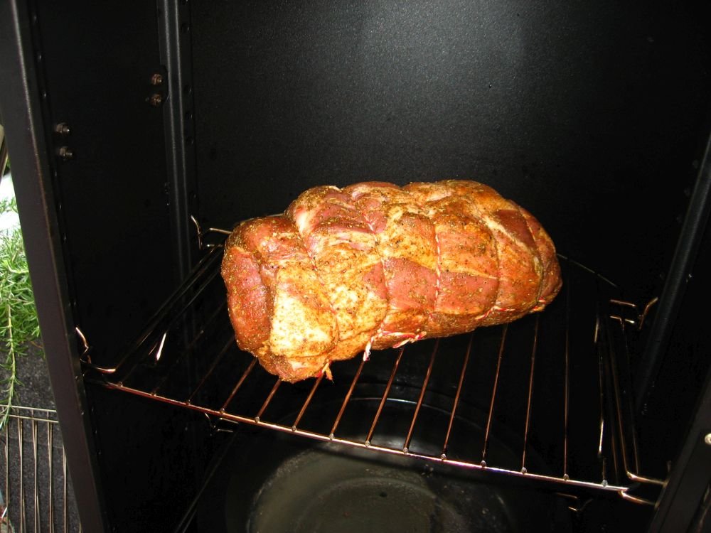 03_Nacken_im_Grill.jpg