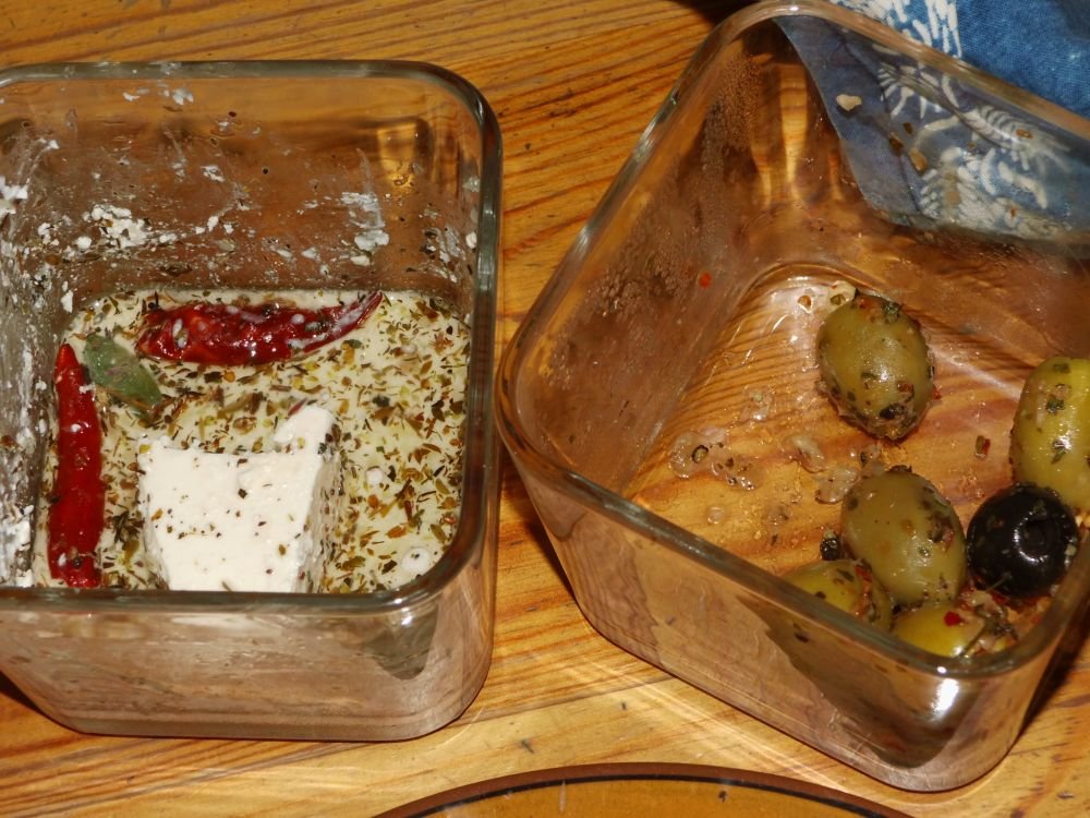 06_Oliven_und_Schafskäse.jpg
