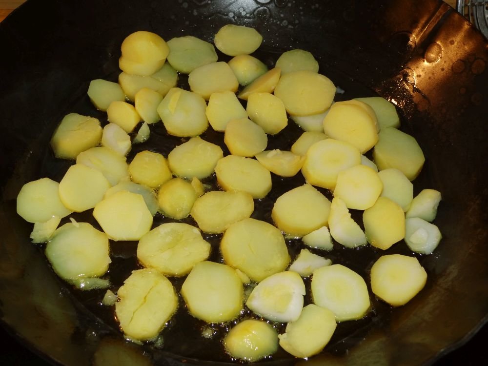 05_Kartoffeln_anbraten.jpg