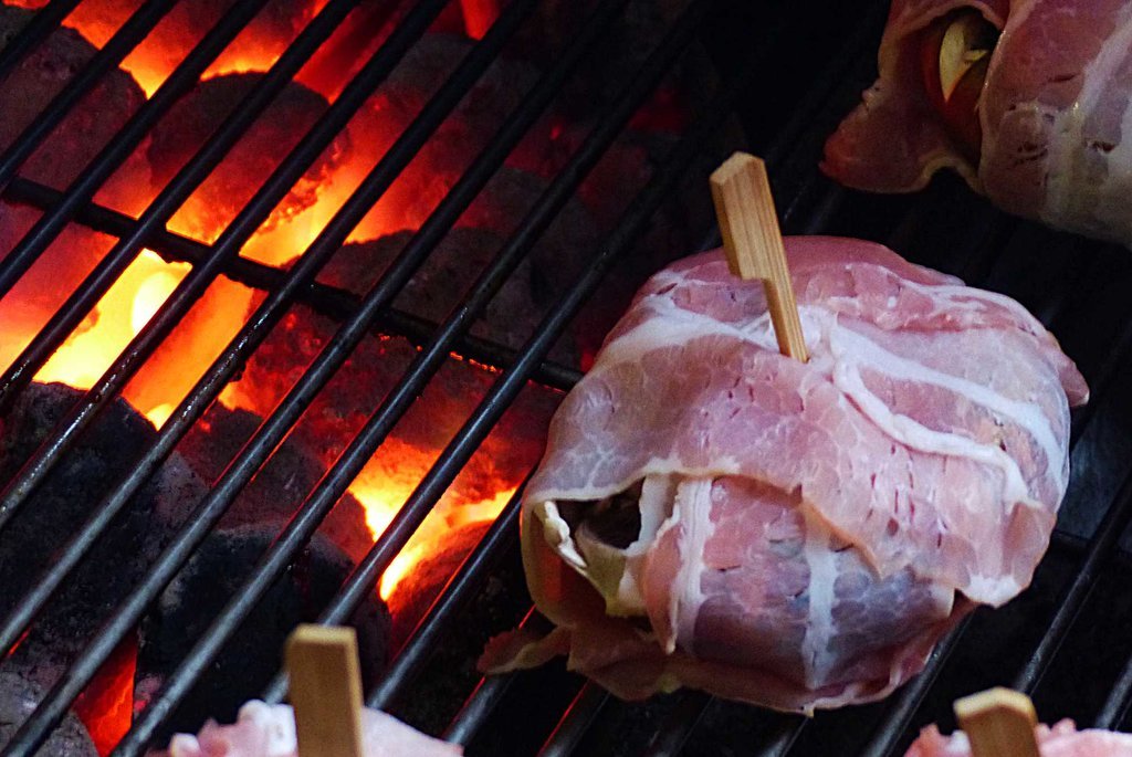 10 Grill.jpg