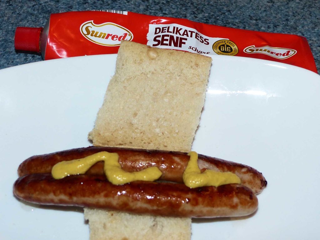 19.11.23 Bratwurst2.jpg