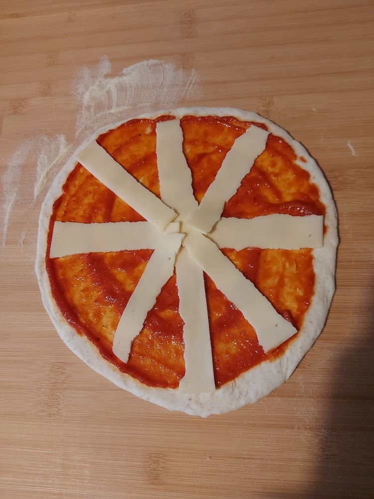 04_Pizza.jpg 04_Pizza.jpg
