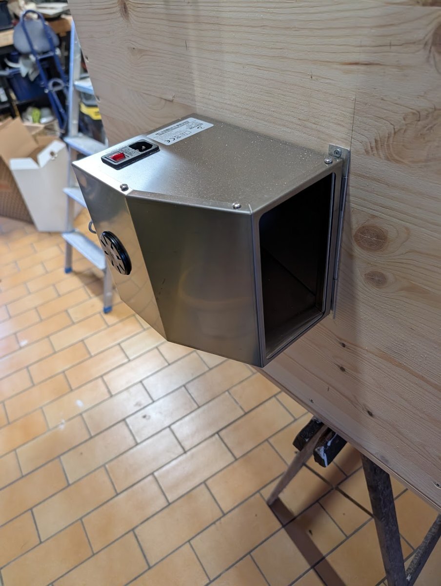 PXL_20251113_154159431.jpg PXL_20251113_154159431.jpg