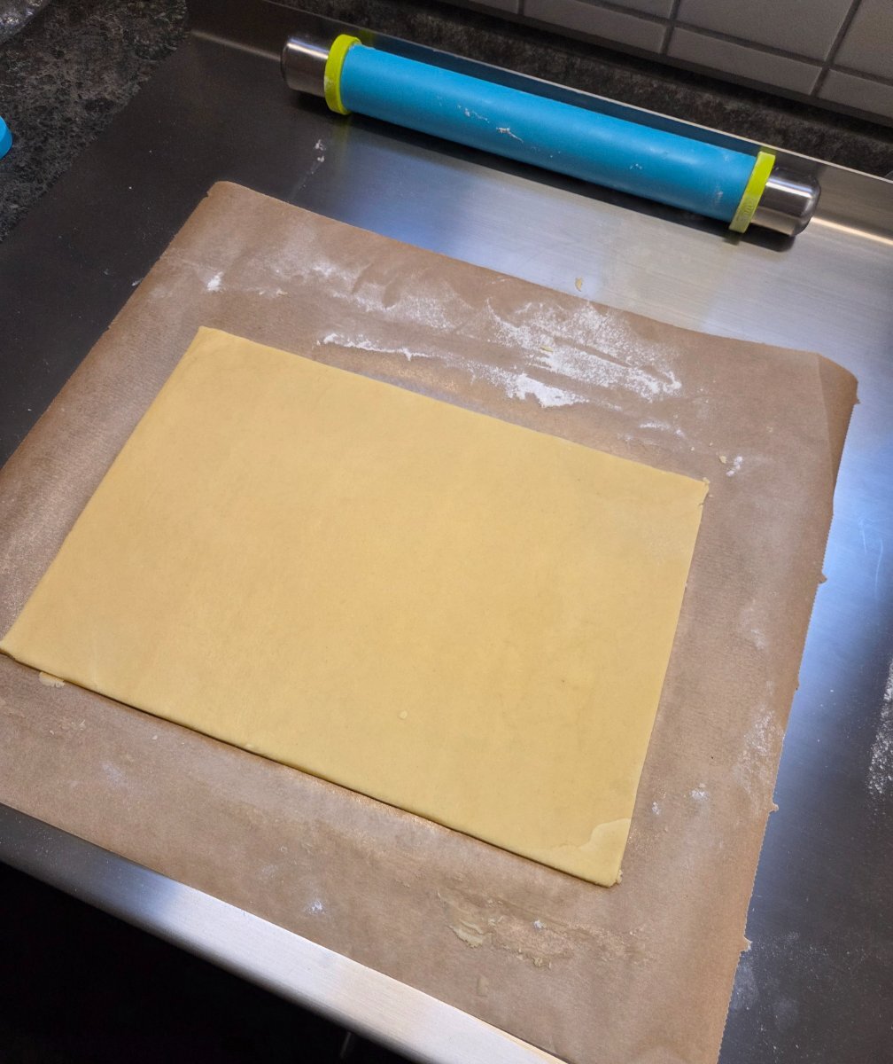 20251130_142220.jpg 20251130_142220.jpg